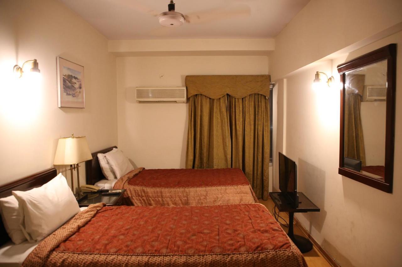 Carlton Tower Hotel Lahore Extérieur photo