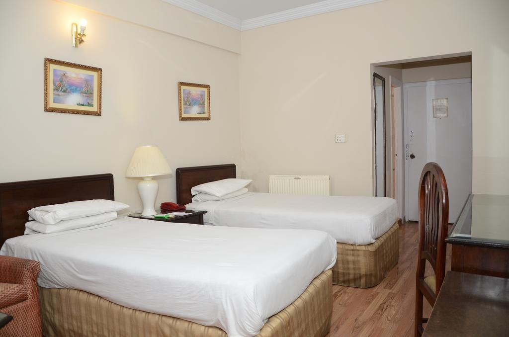 Carlton Tower Hotel Lahore Extérieur photo